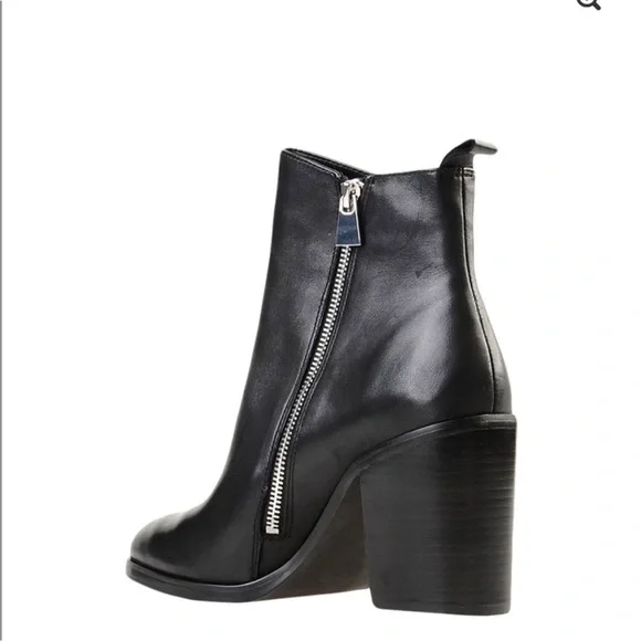 Steve Madden Tasha Booties NWOT - Picture 3 of 7